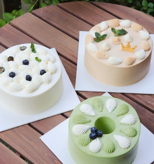 想要學(xué)習(xí)冰激凌蛋糕嗎 歐米奇西點(diǎn)西餐培訓(xùn)學(xué)校成就你的未來