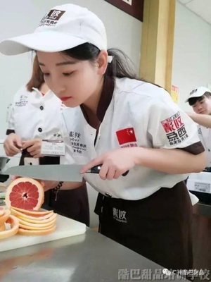 甜品培訓(xùn)學(xué)校、酷巴甜品(圖)、云浮甜品培訓(xùn)學(xué)校