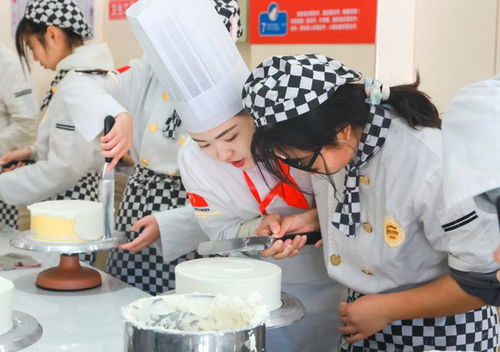 2021年創(chuàng)業(yè)學(xué)西點 如何選擇一所讓自己滿意的陽江西點學(xué)校